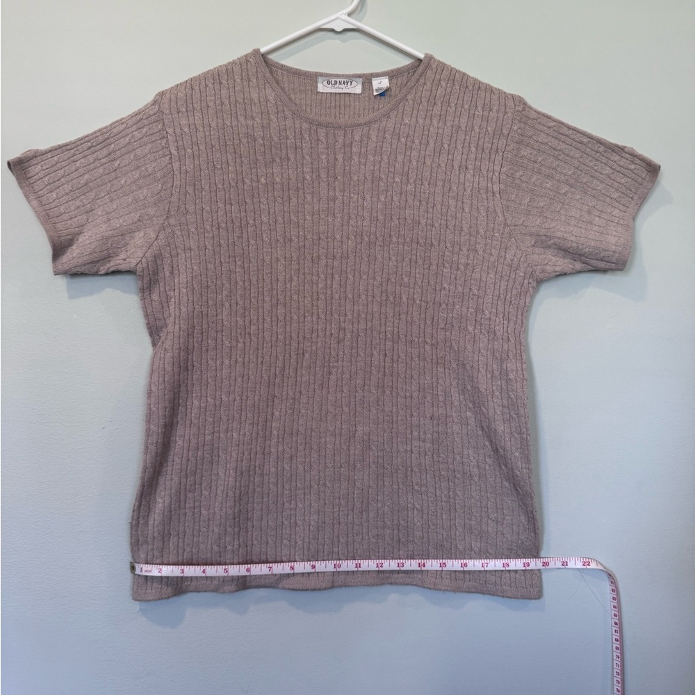 Old Navy Ribbed Knit Short Sleeve Top in Taupe